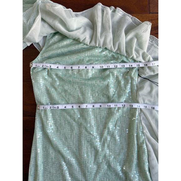 Mac Duggal NWT Sage Green Sequin One Shoulder Ruffle Cocktail Dress Size 4 - Picture 9 of 16